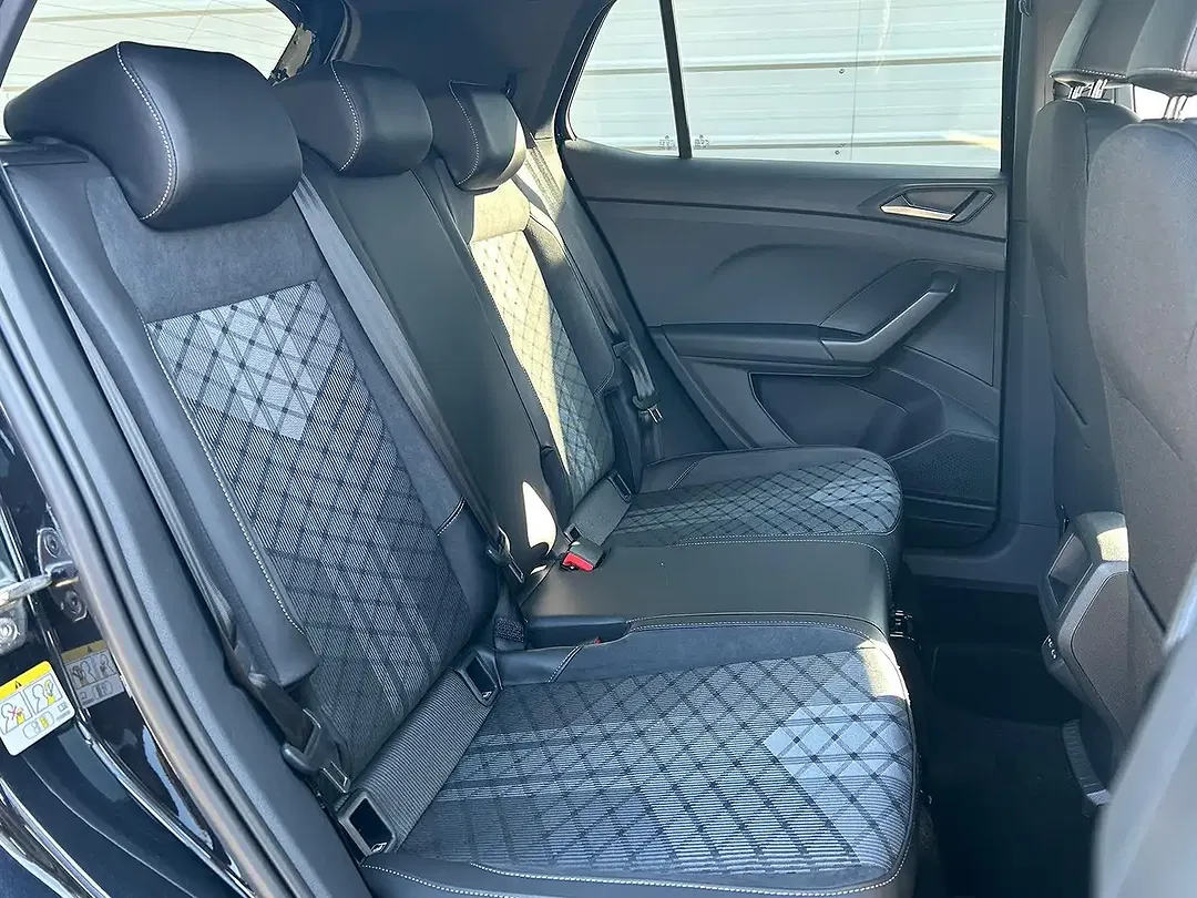 Volkswagen T-Cross 1.0 TSI DSG R-Line - Thumbnail 13