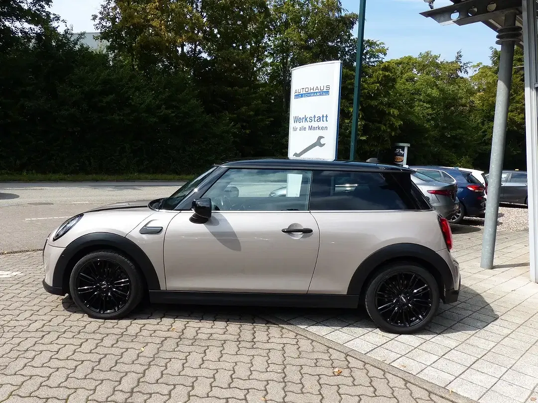 MINI Cooper AUT Classic Trim - Thumbnail 6