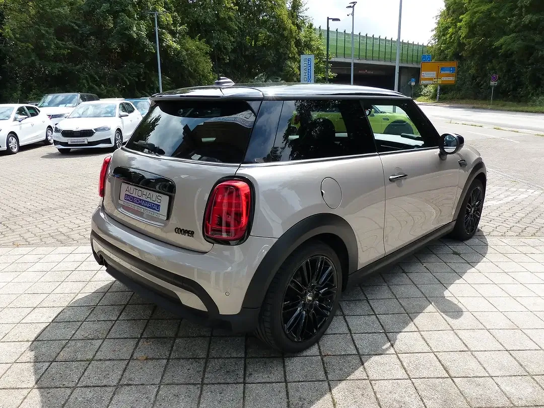 MINI Cooper AUT Classic Trim - Thumbnail 9