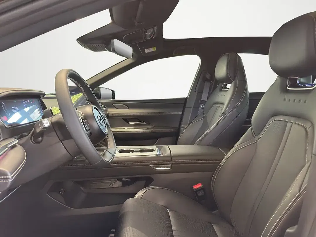 Mazda 6e EV Takumi - Thumbnail 7