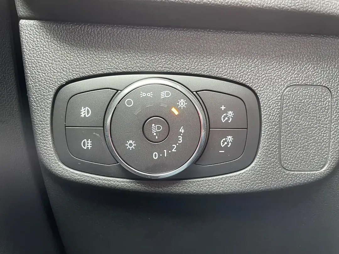 Ford Focus MHEV ST-Line - Thumbnail 18