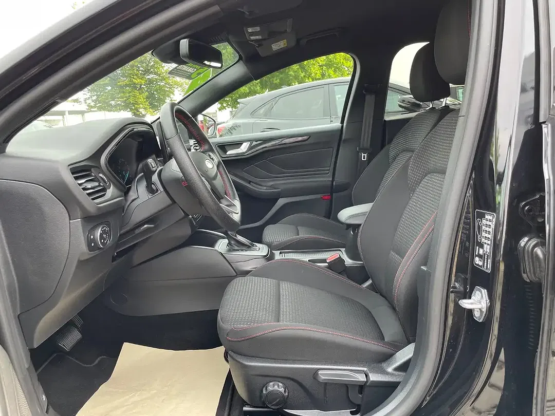 Ford Focus MHEV ST-Line - Thumbnail 20