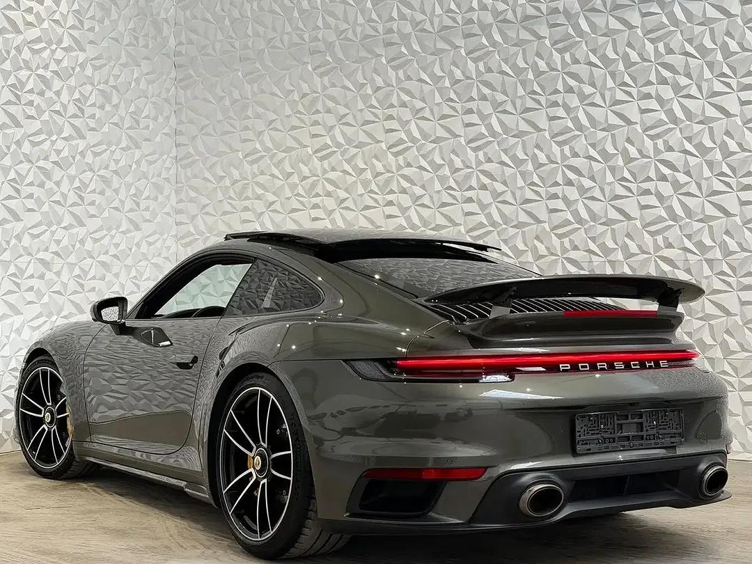 Porsche 911 PCCB Turbo S - Thumbnail 9