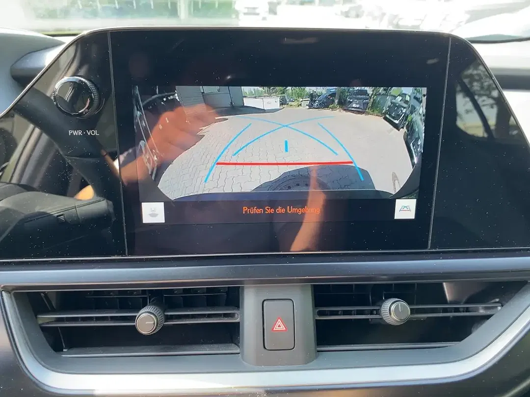 Lexus UX 250h Style Edition - Thumbnail 13