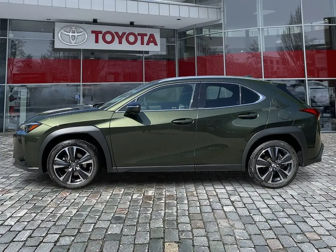 Lexus UX 250h Style Edition - foto 2