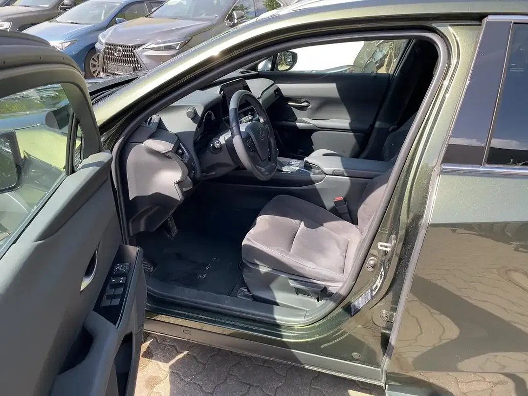 Lexus UX 250h Style Edition - Thumbnail 8