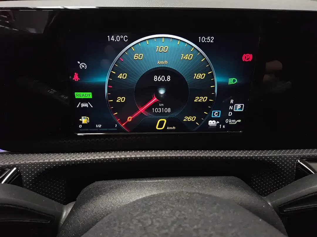 Mercedes-Benz CLA 250 AMG Line Night - Thumbnail 7