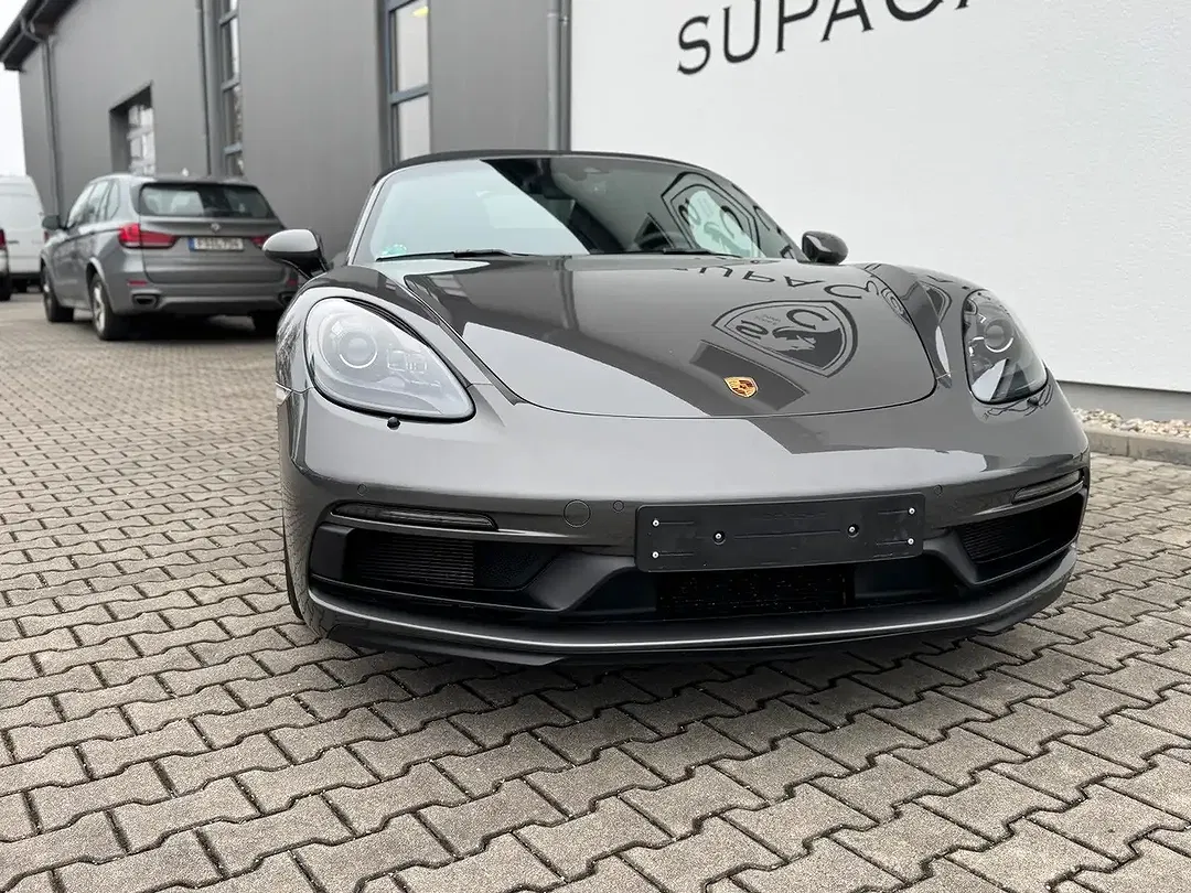 Porsche Boxster 4.0 PDK GTS - Thumbnail 3