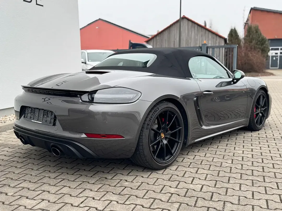 Porsche Boxster 4.0 PDK GTS - Thumbnail 9