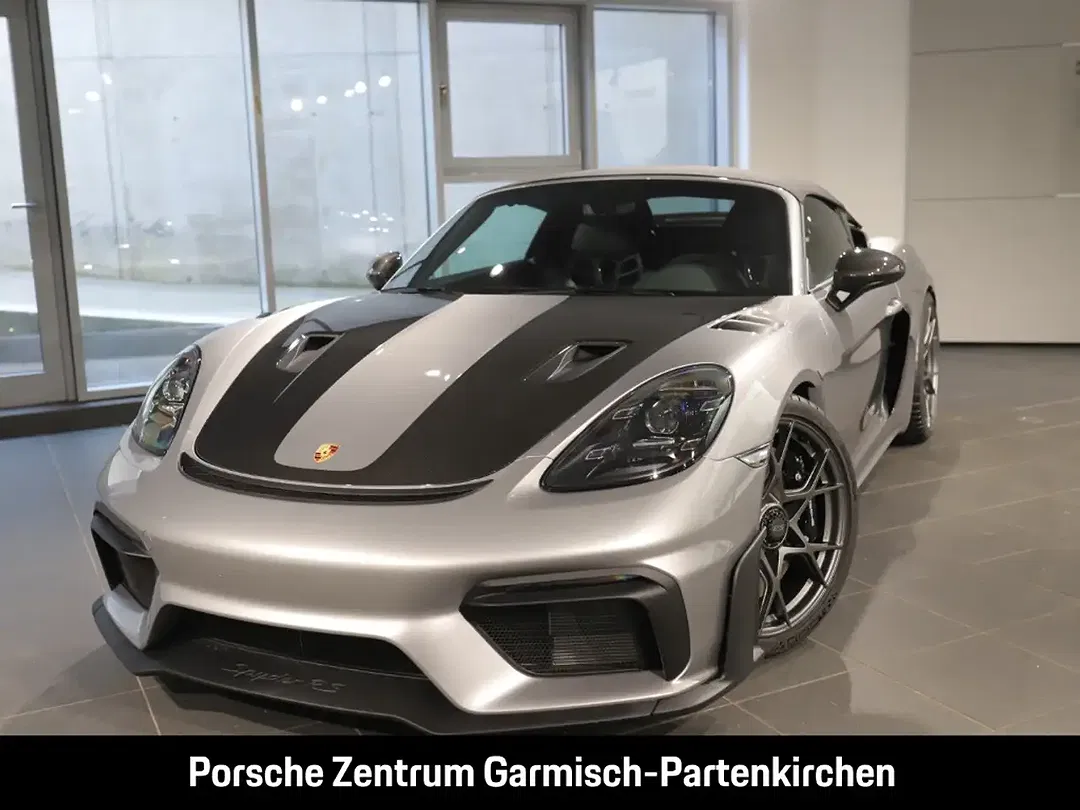 Porsche 718 Spyder RS - foto 1