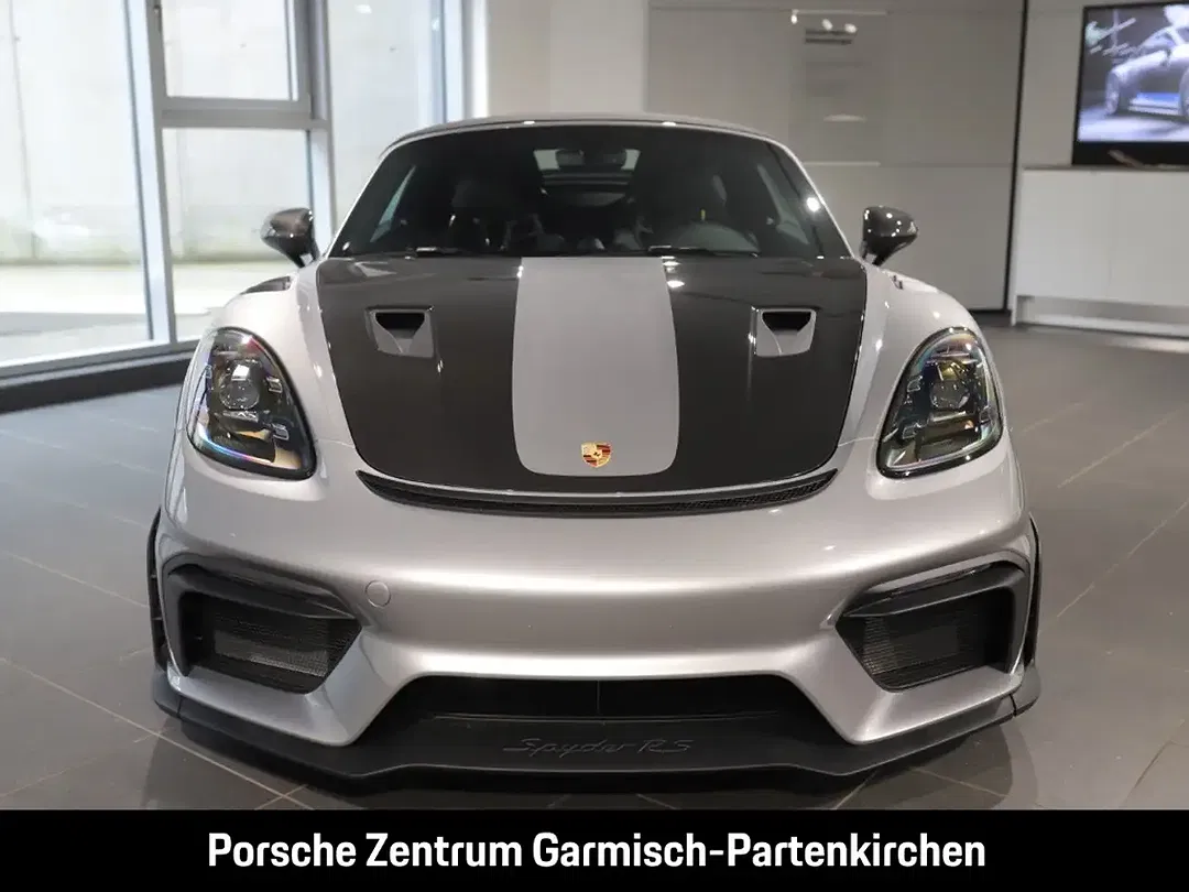 Porsche 718 Spyder RS - Thumbnail 5