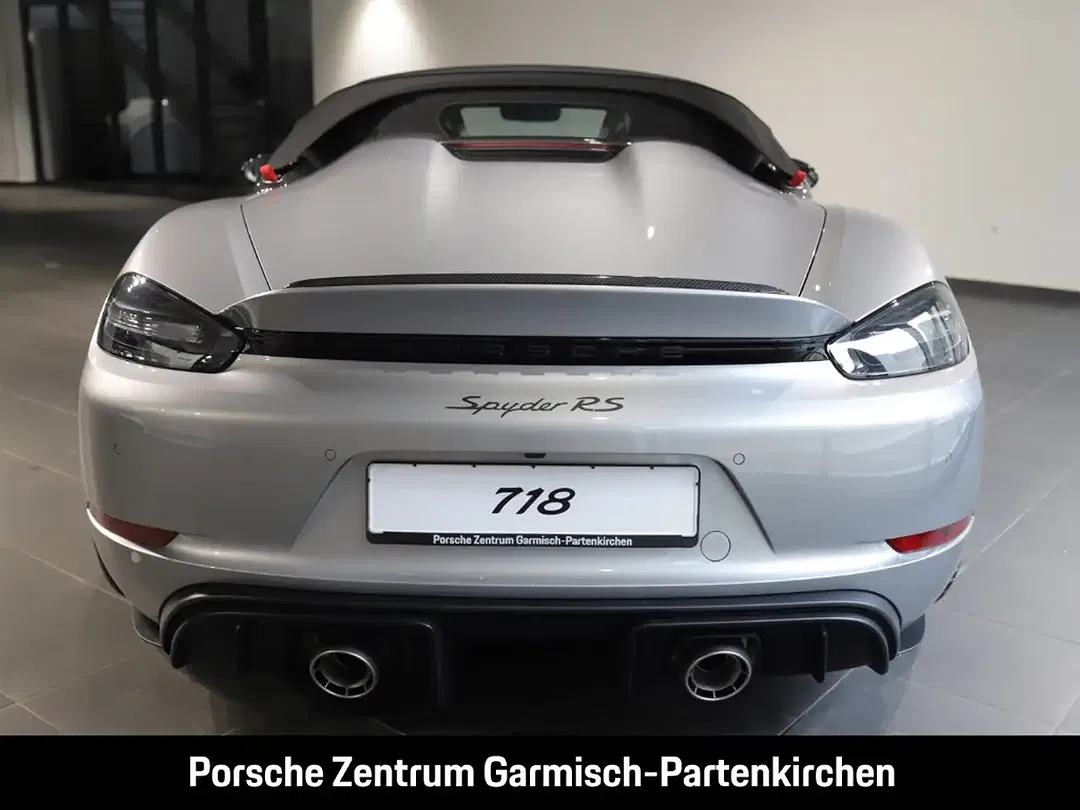 Porsche 718 Spyder RS - Thumbnail 6