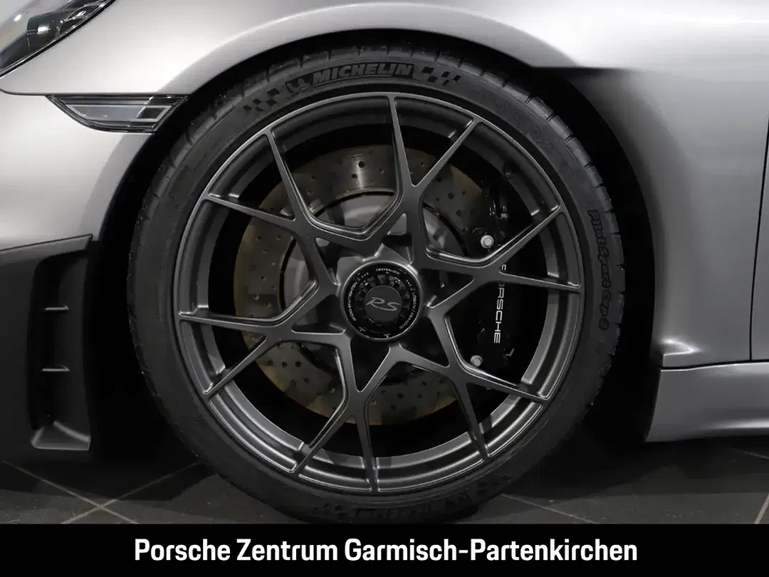 Porsche 718 Spyder RS - Thumbnail 7