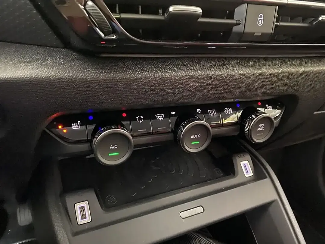 Citroen C4 Shine - Thumbnail 12