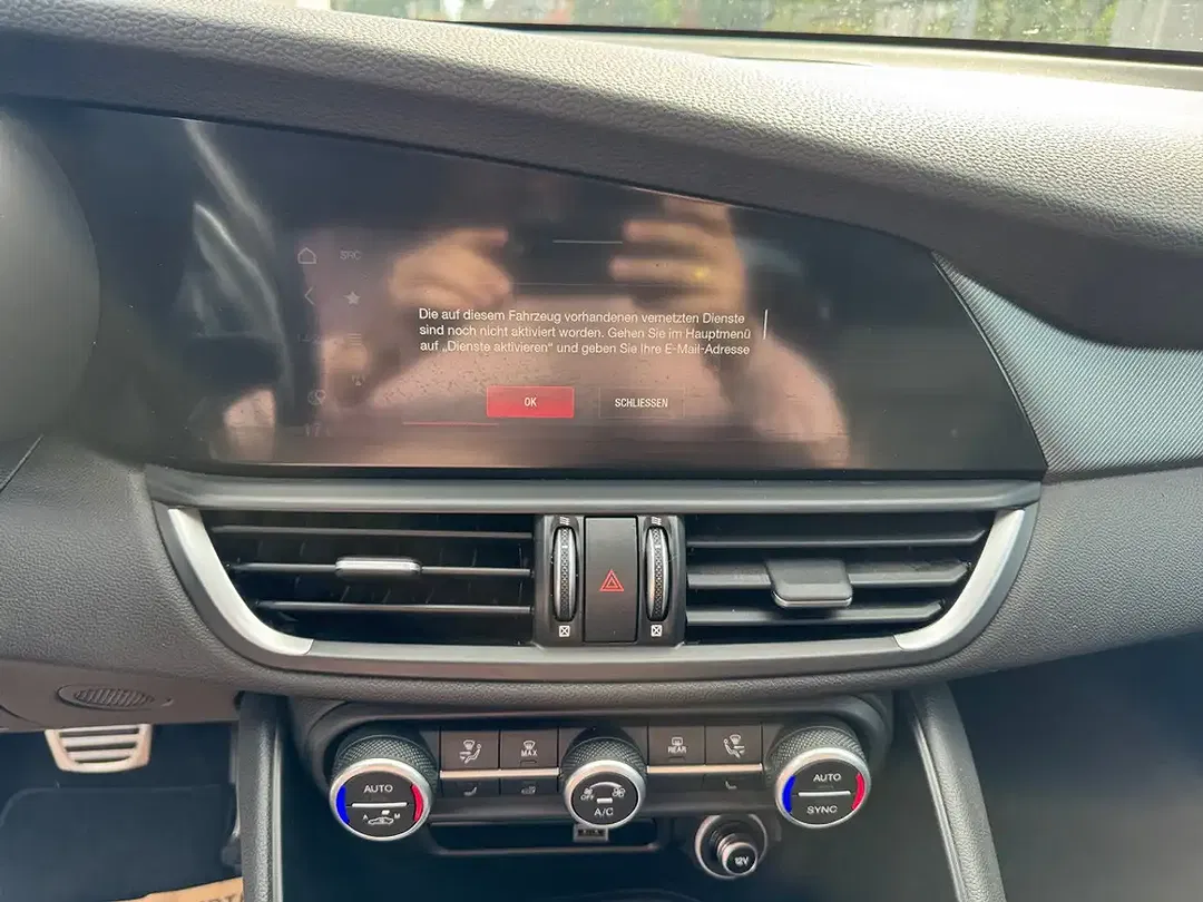 Alfa Romeo Giulia 2.0 Veloce - Thumbnail 9