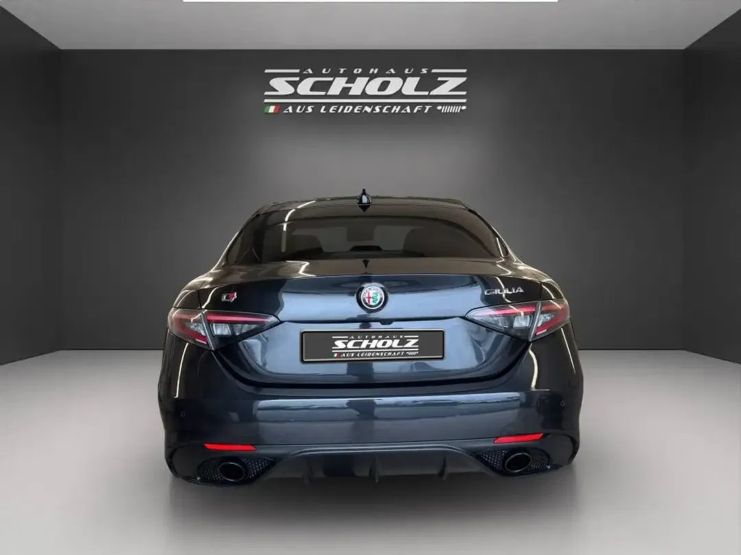 Alfa Romeo Giulia Veloce - Thumbnail 6