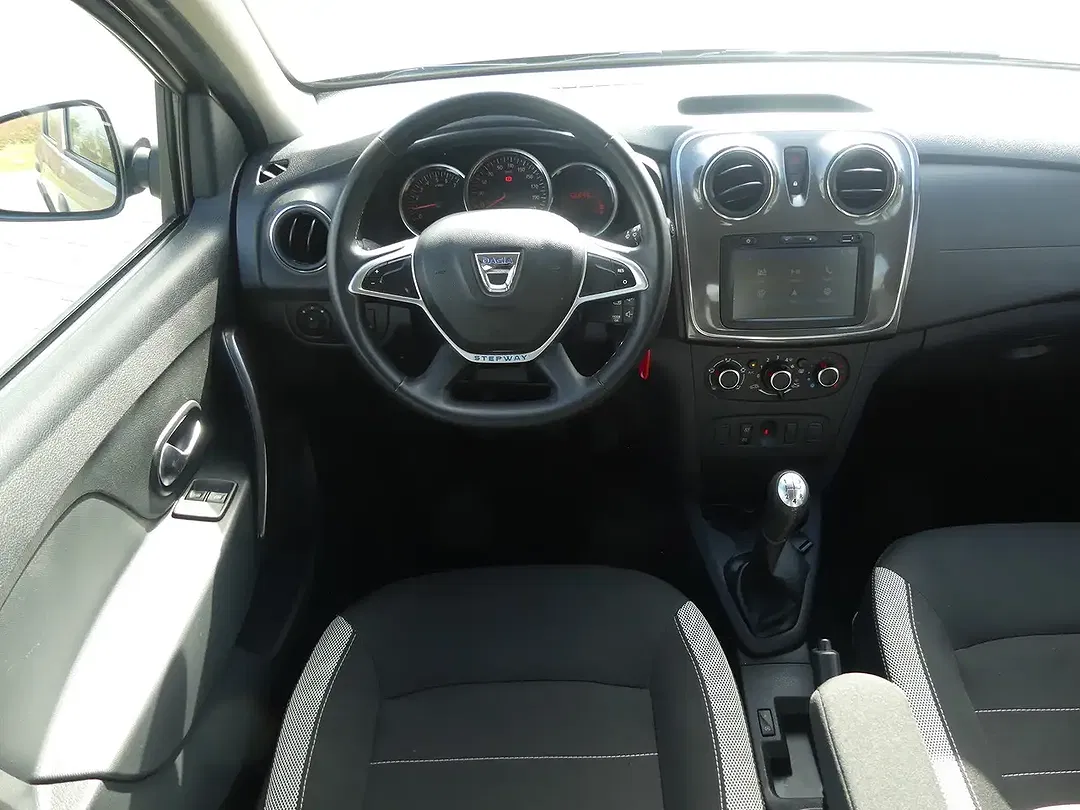 Dacia Sandero TCe Stepway Prestige - Thumbnail 9