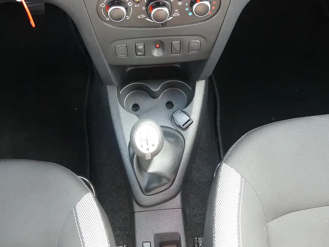 Dacia Sandero TCe Stepway Prestige - Thumbnail 15