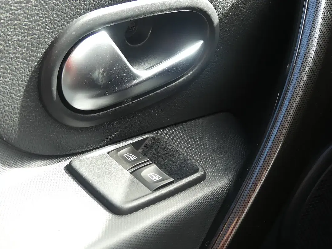 Dacia Sandero TCe Stepway Prestige - Thumbnail 24