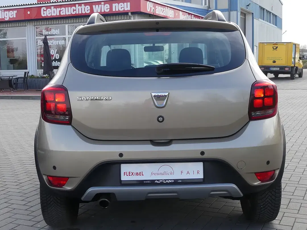Dacia Sandero TCe Stepway Prestige - Thumbnail 3