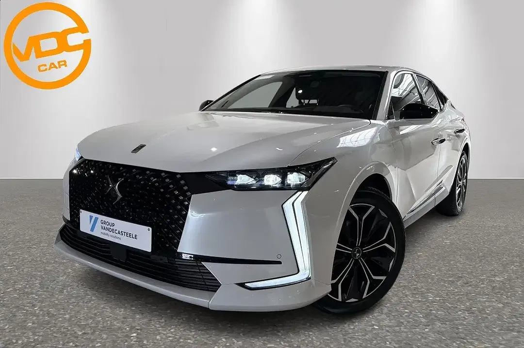 DS Automobiles DS 4 - foto 1