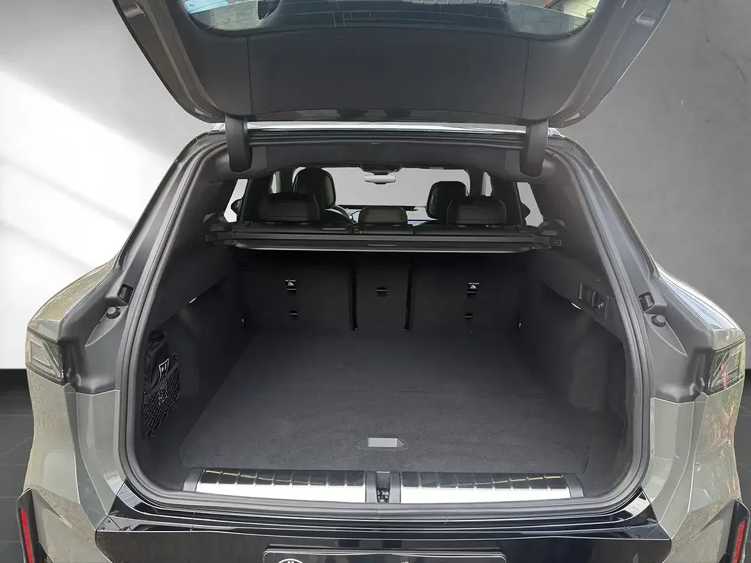 BMW X5 xDrive - Thumbnail 12