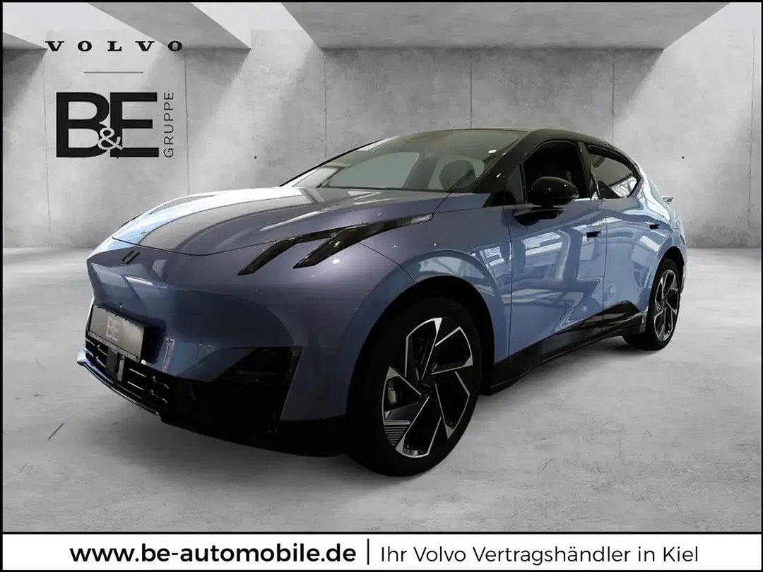 Lynk & Co 02 - foto 1