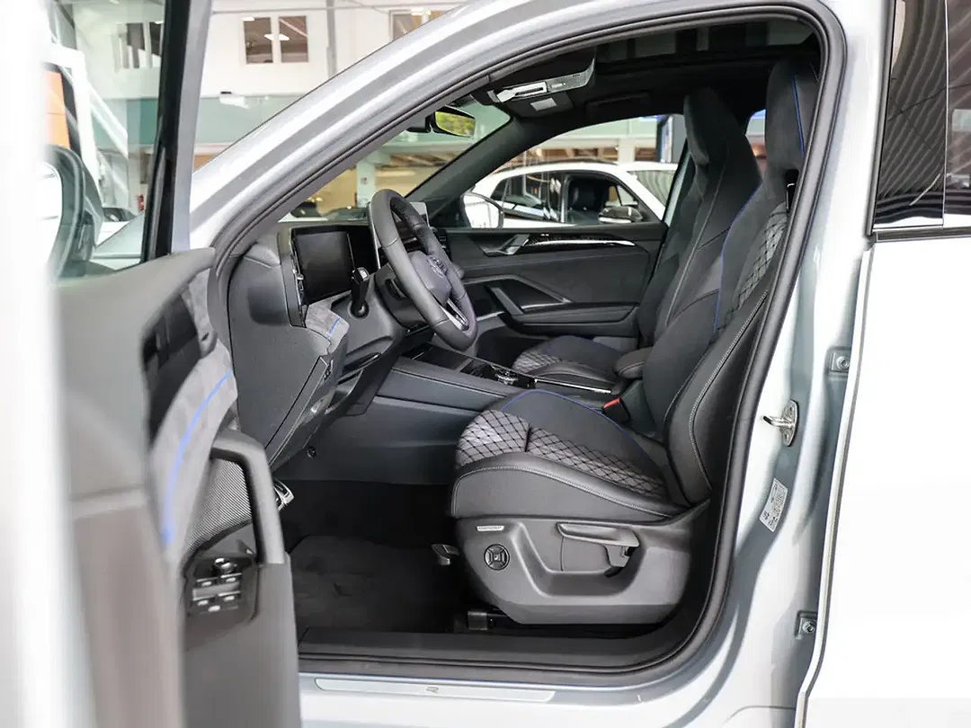 Volkswagen Tiguan 2.0 TDI DSG R-Line - Thumbnail 10
