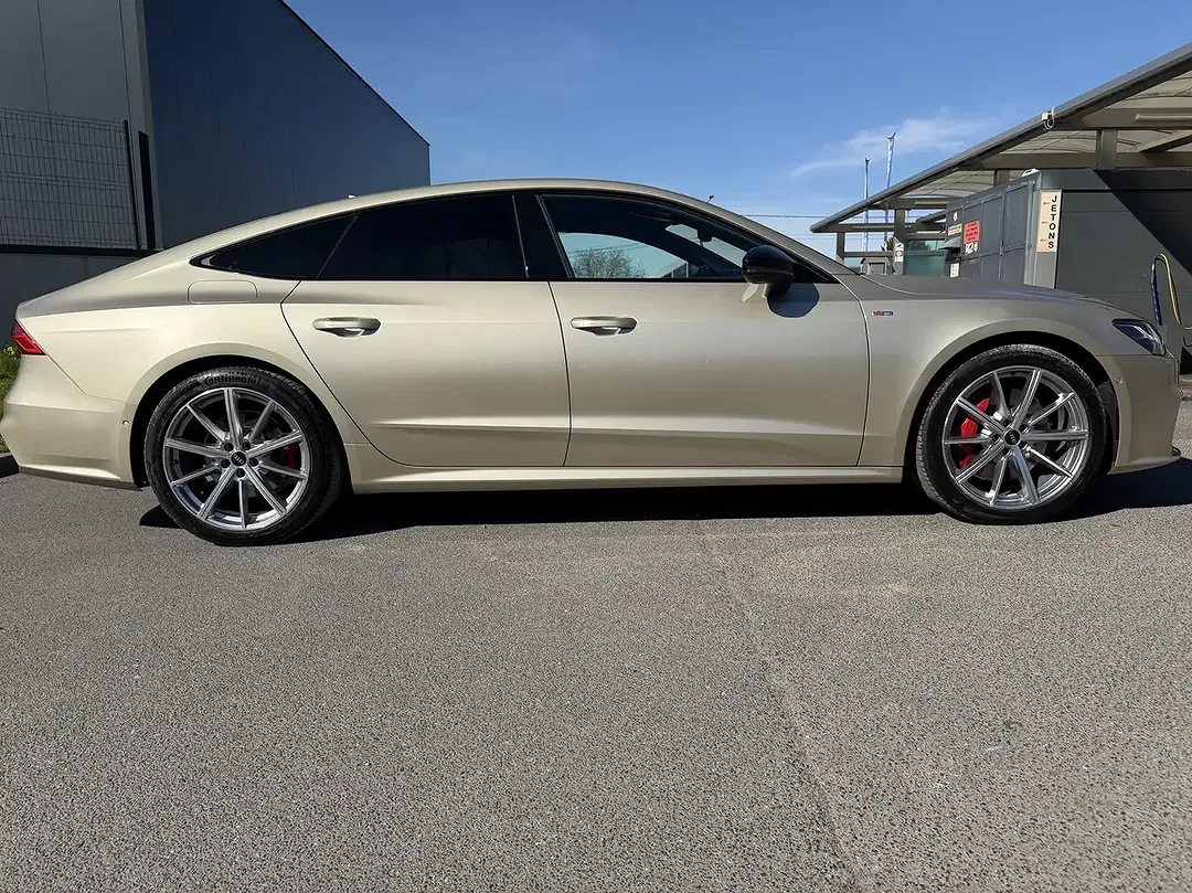 Audi A7 55 40 PHEV TFSI e S tronic quattro competition - Thumbnail 3