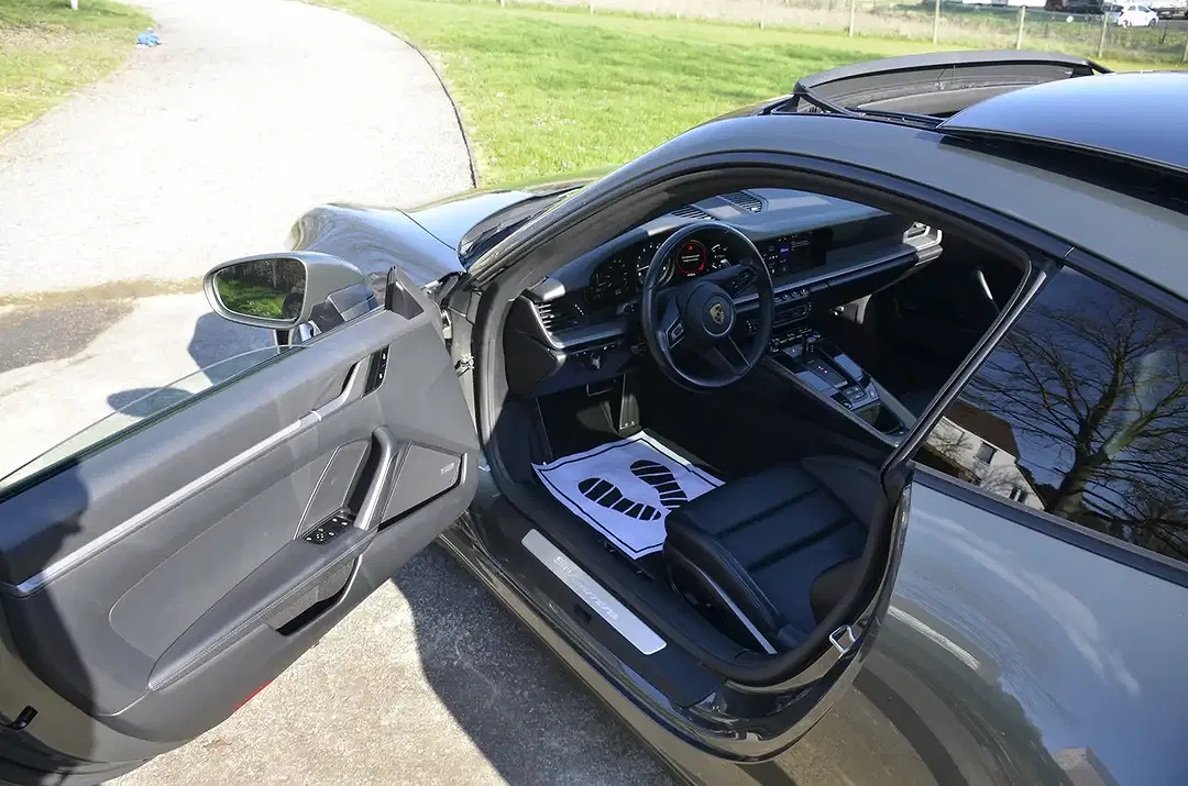 Porsche 992 Carrera - foto 15