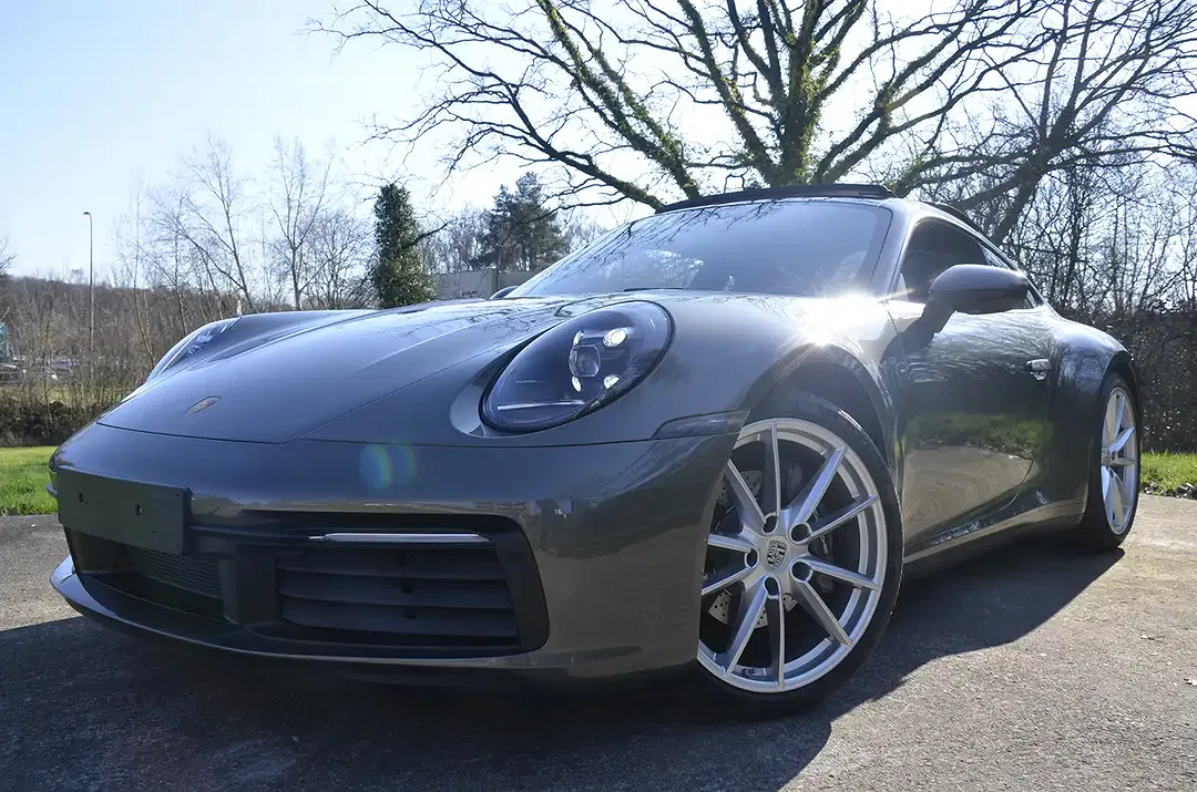 Porsche 992 Carrera - foto 2