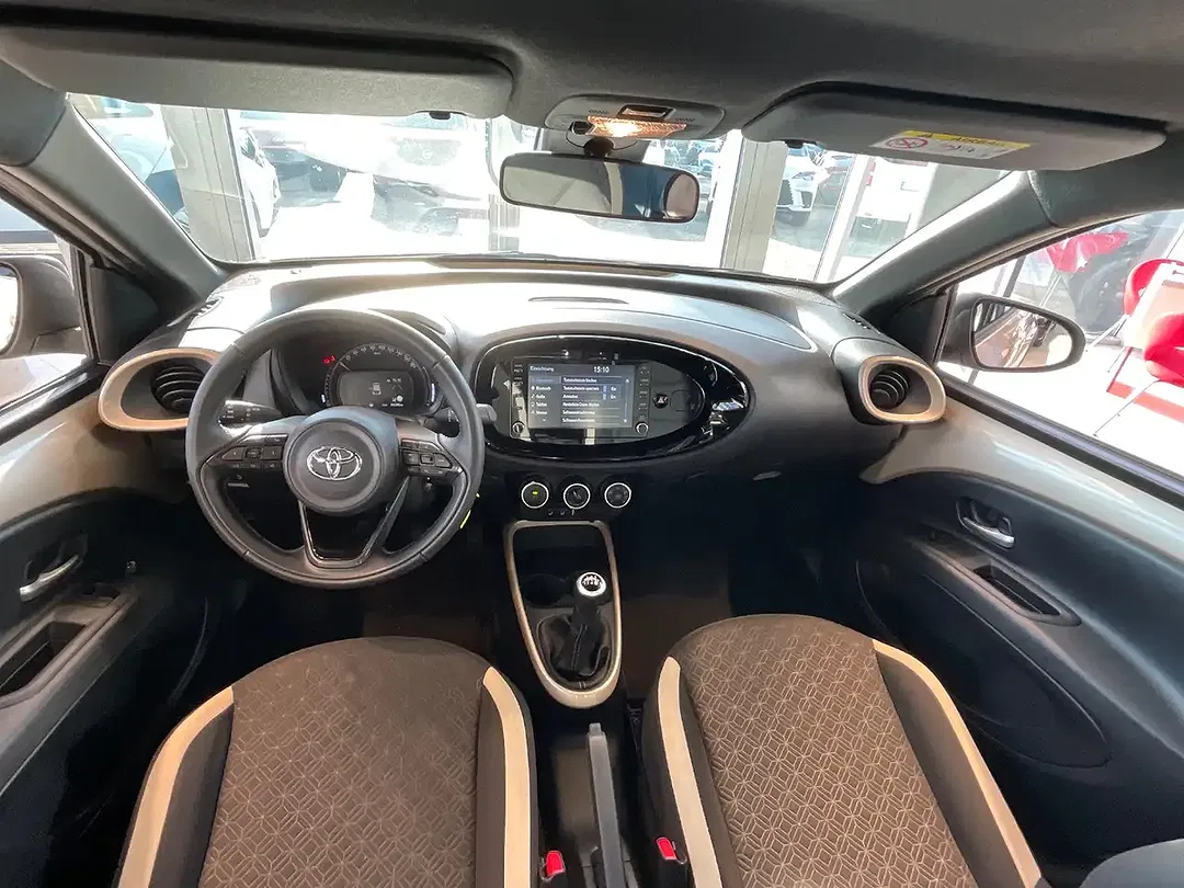 Toyota Aygo - Thumbnail 18
