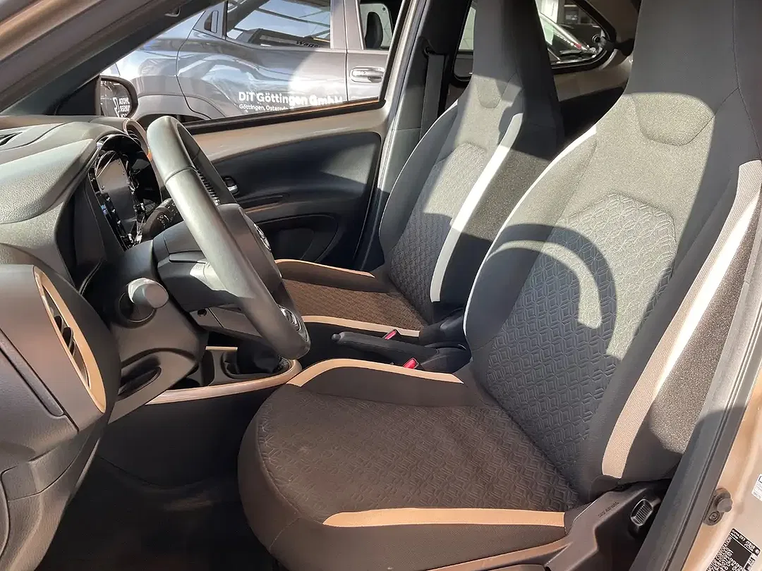 Toyota Aygo - Thumbnail 22