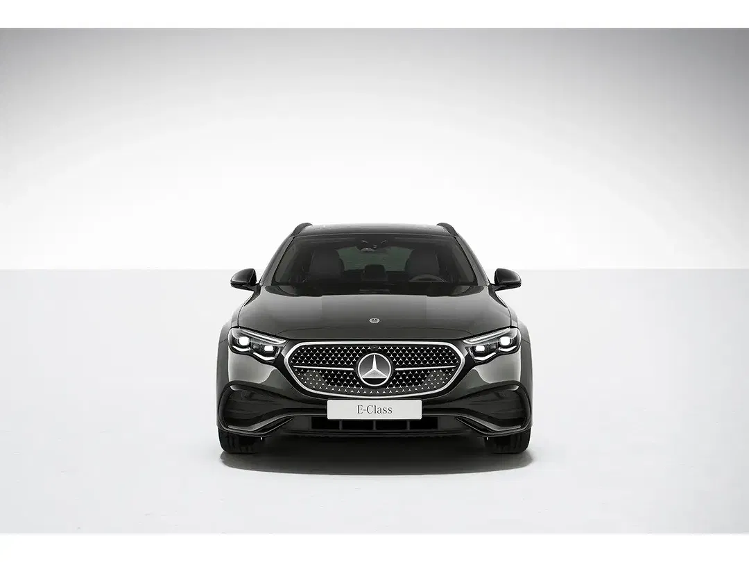 Mercedes-Benz E 220 - Thumbnail 4