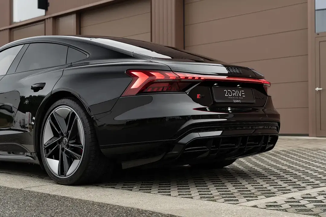Audi RS e-tron GT Matrix LED exclusive - Thumbnail 11