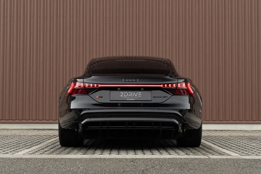 Audi RS e-tron GT Matrix LED exclusive - Thumbnail 14