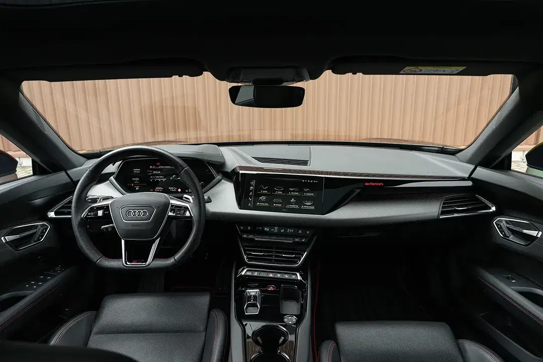 Audi RS e-tron GT Matrix LED exclusive - Thumbnail 6