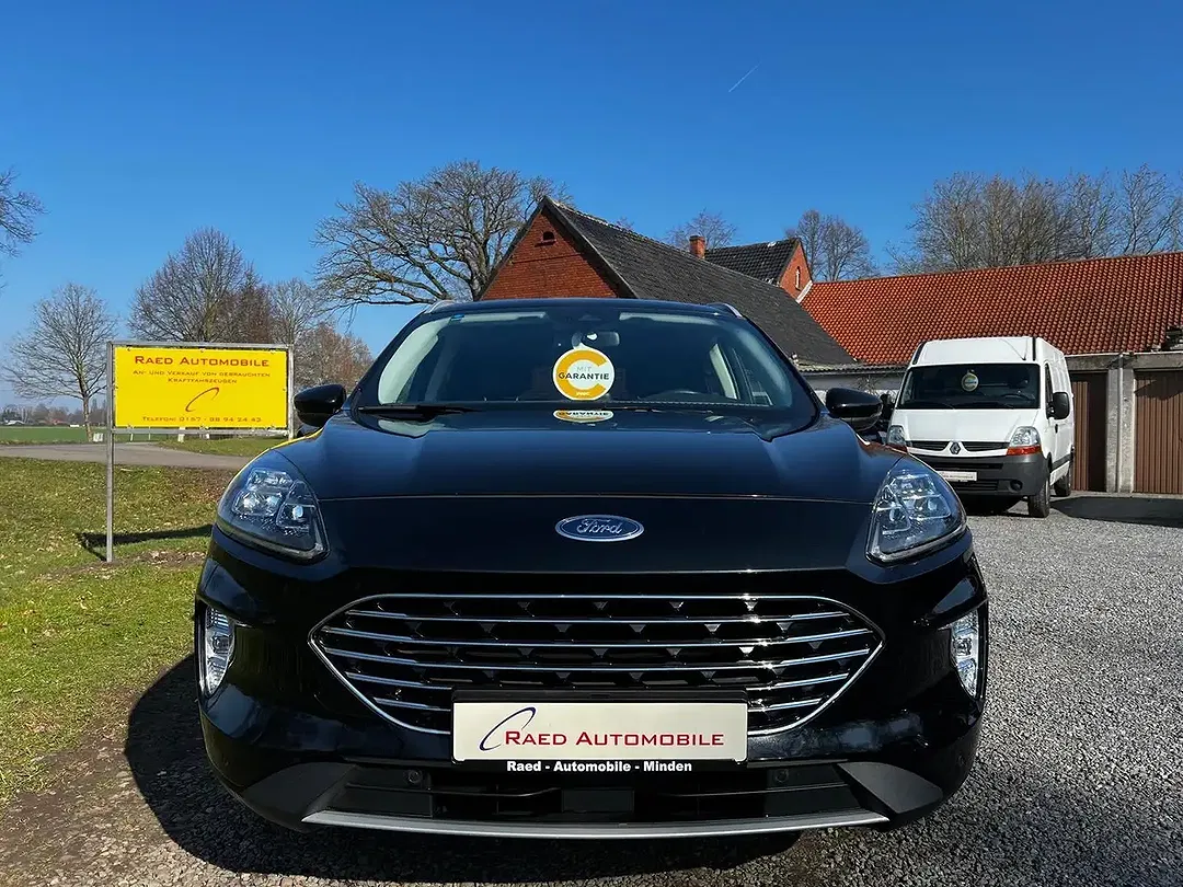 Ford Kuga Hybrid Titanium X - Thumbnail 8