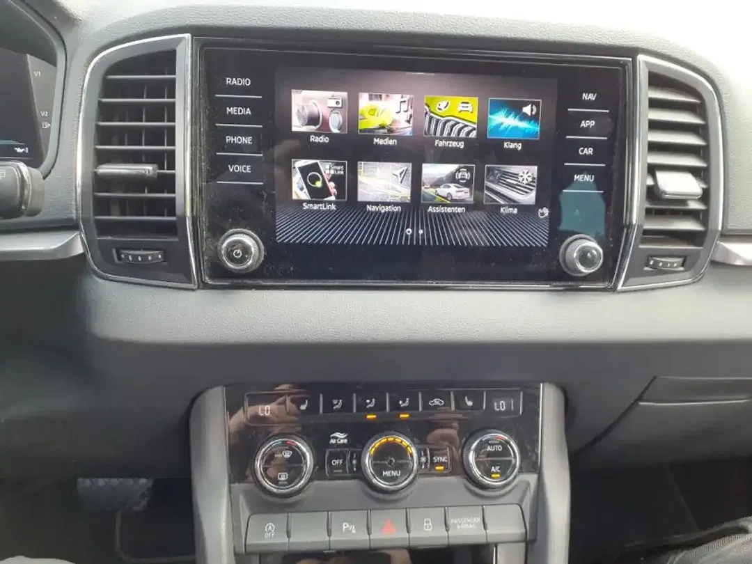 Skoda Karoq 2.0 TDI DSG Ambition - Thumbnail 9