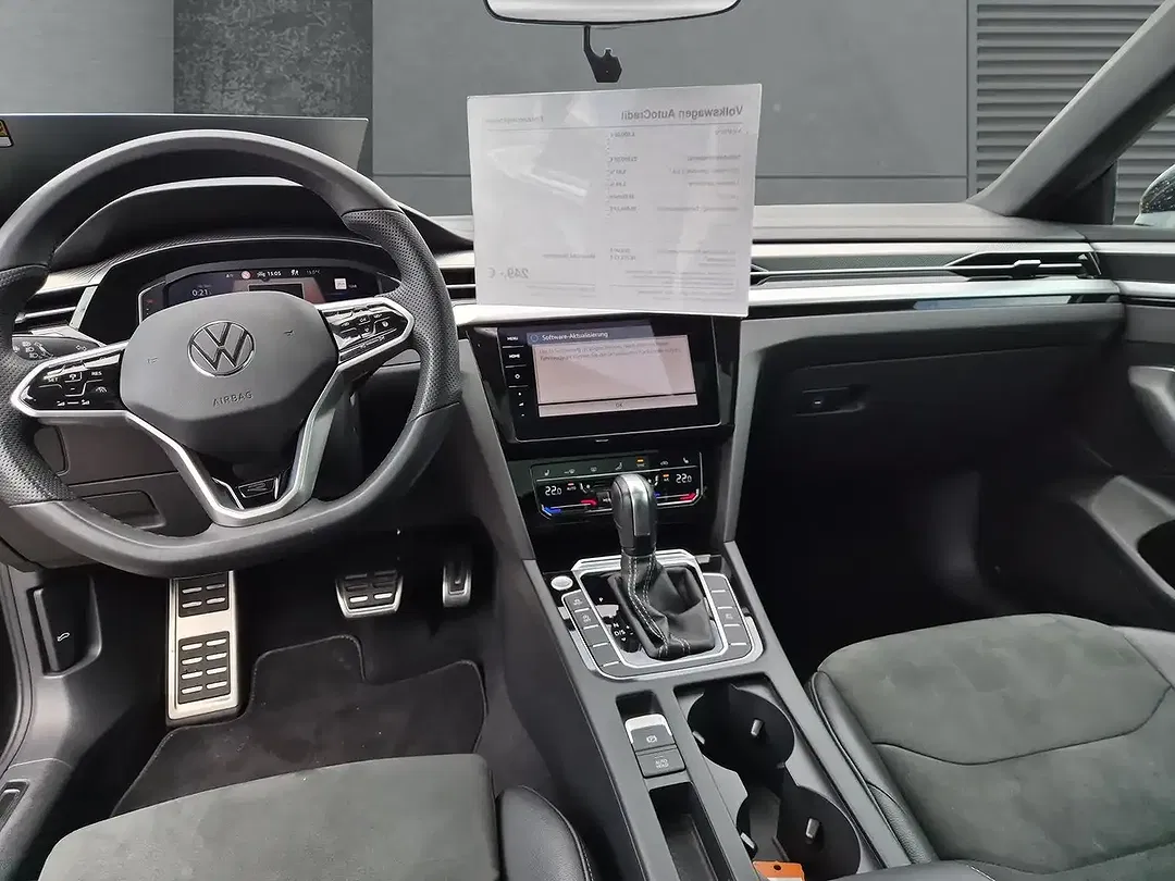 Volkswagen Arteon 2.0 TDI DSG Shooting Brake R-Line - Thumbnail 9