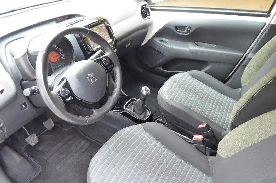 Peugeot 108 VTi Style - Thumbnail 13