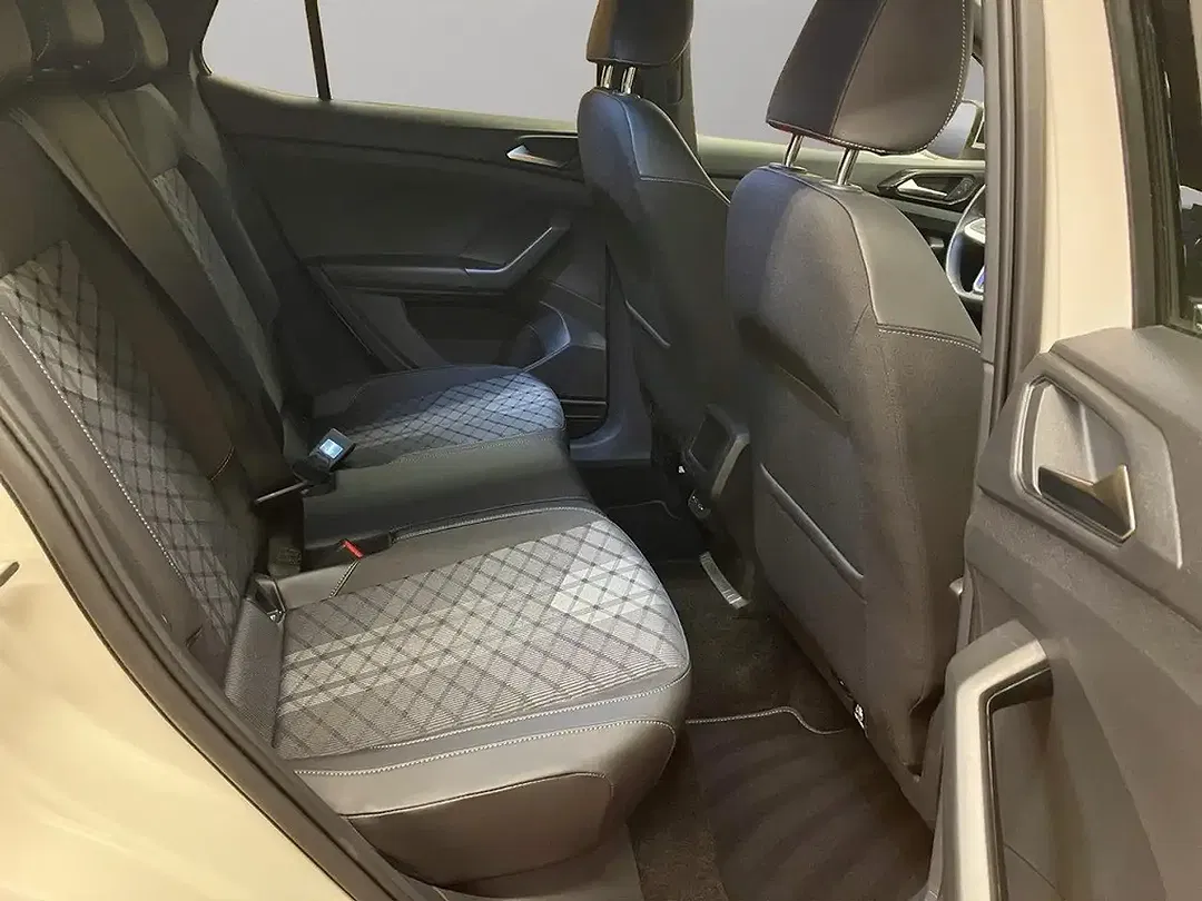 Volkswagen T-Cross 1.5 TSI DSG R-Line - Thumbnail 8