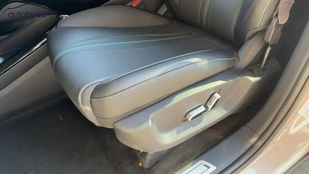 BYD Seal U DM-i Boost - foto 30