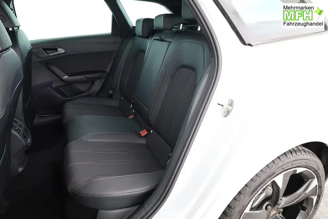 CUPRA Leon 1.5 eTSI DSG Sportstourer - Thumbnail 10