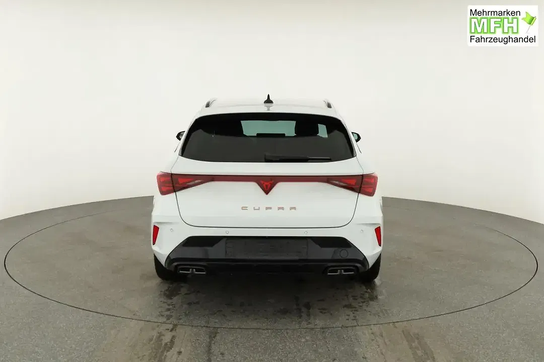 CUPRA Leon 1.5 eTSI DSG Sportstourer - Thumbnail 13
