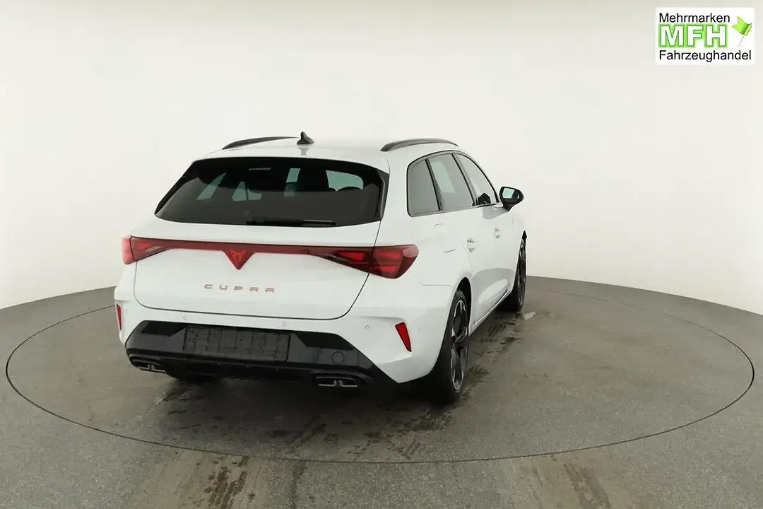CUPRA Leon 1.5 eTSI DSG Sportstourer - Thumbnail 14