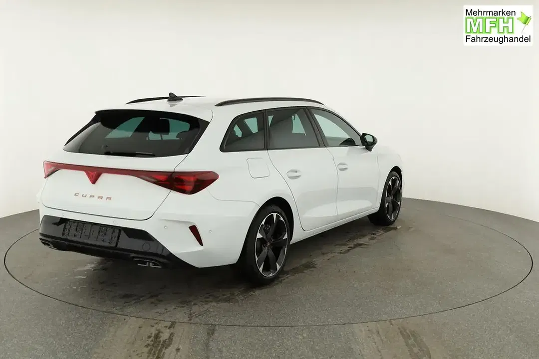 CUPRA Leon 1.5 eTSI DSG Sportstourer - Thumbnail 15