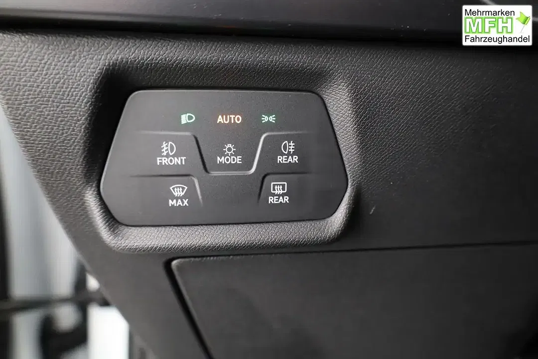 CUPRA Leon 1.5 eTSI DSG Sportstourer - Thumbnail 7
