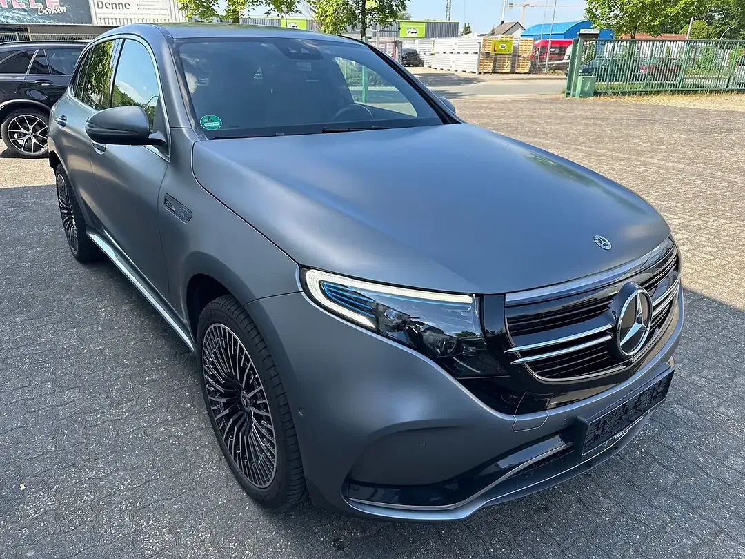 Mercedes-Benz EQC 400 4MATIC AMG Line - Thumbnail 3