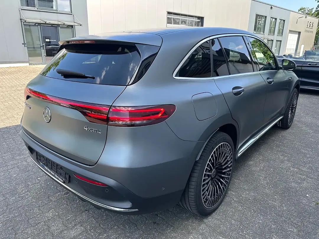 Mercedes-Benz EQC 400 4MATIC AMG Line - Thumbnail 4